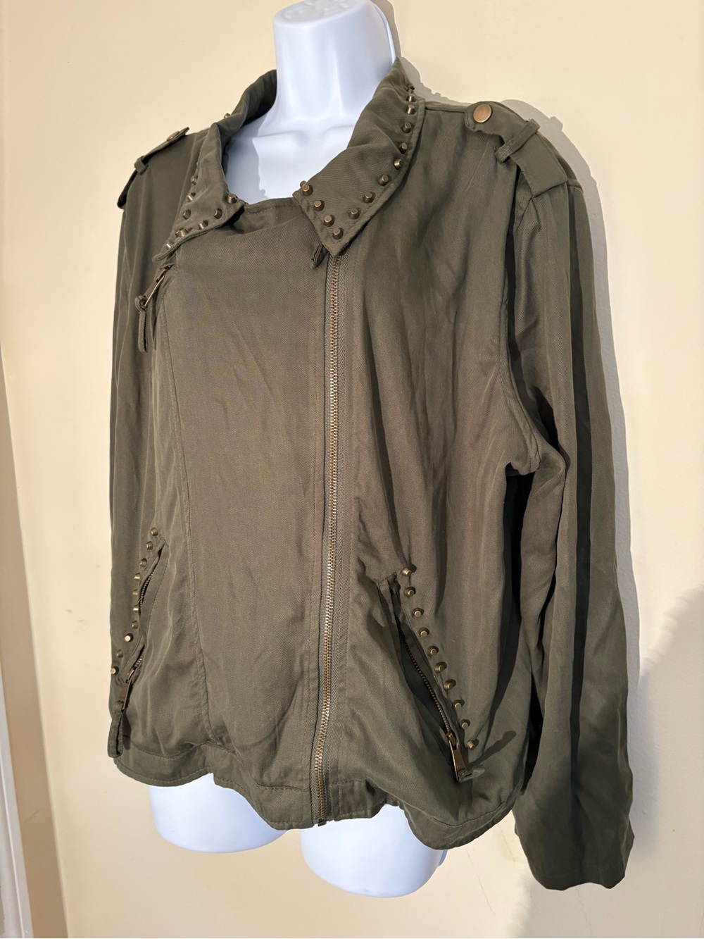 Women's Olive Green Stud-Trim #Utility Jacket,Vigoss,#Military style